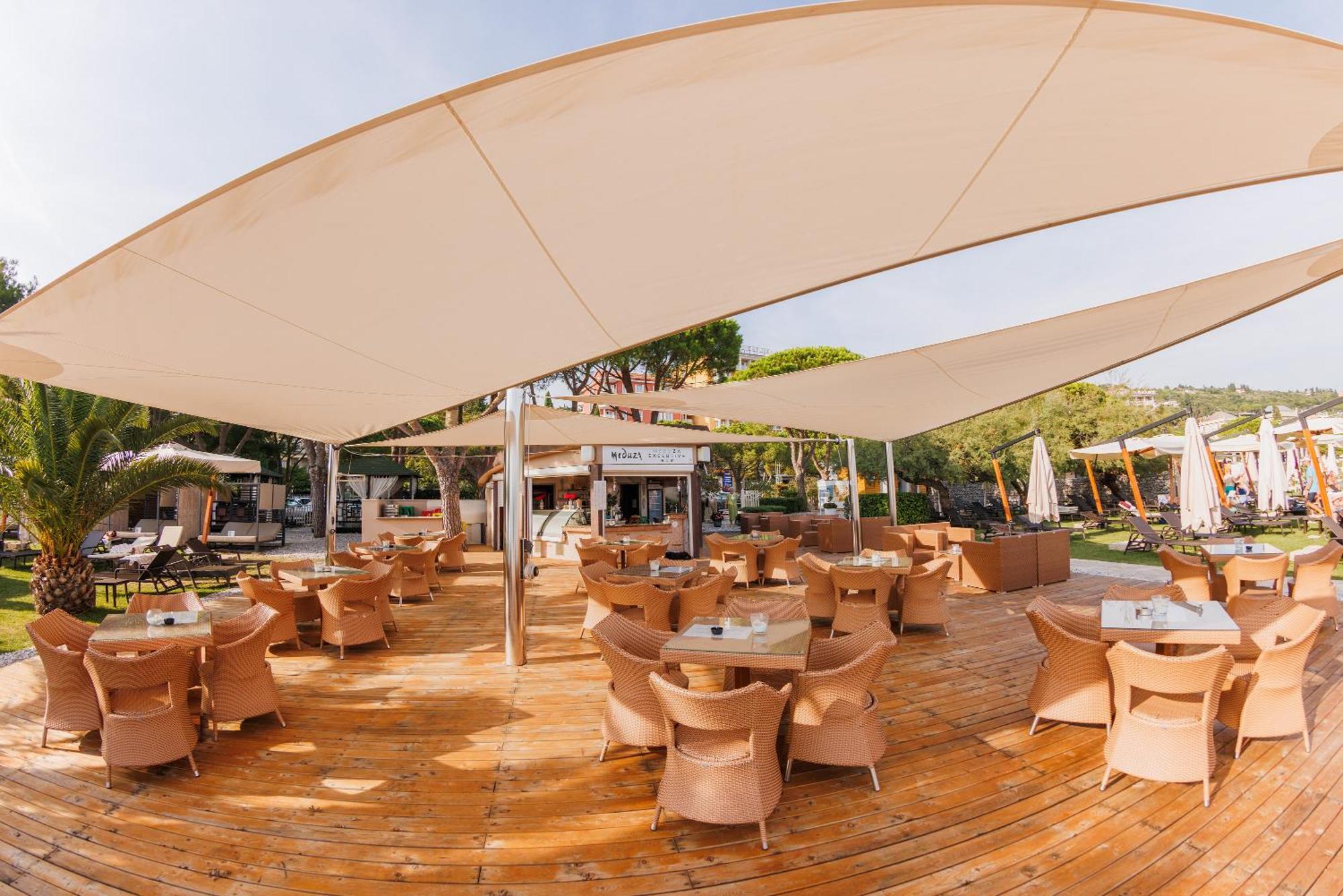 Hotel Slovenija - Terme & Wellness Lifeclass ปอร์โตรอซ ภายนอก รูปภาพ Restaurant